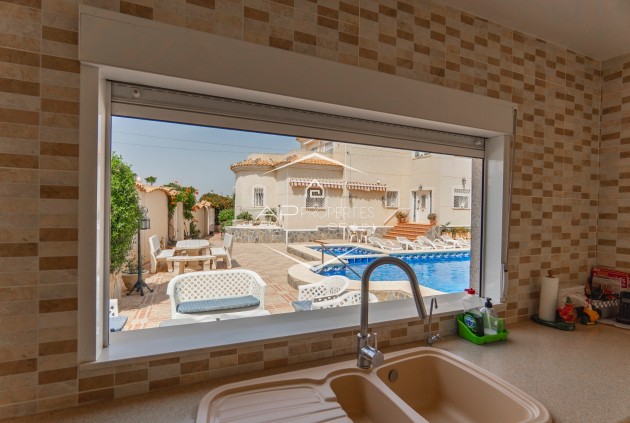 Resale - Villa - Detached -
Ciudad Quesada - Campo De Golf La Marquesa