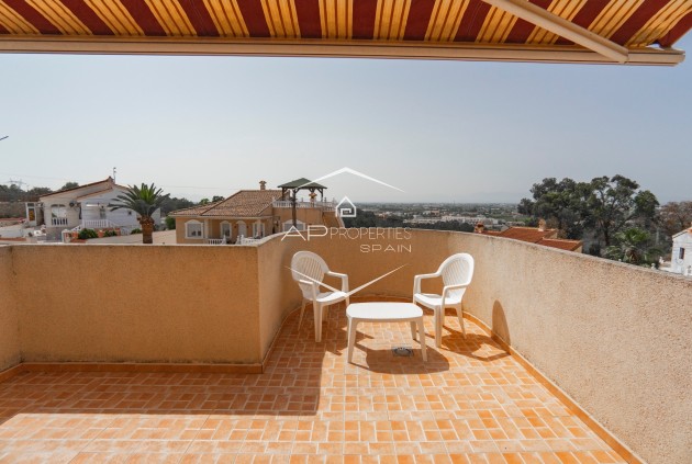 Resale - Villa - Detached -
Ciudad Quesada - Campo De Golf La Marquesa