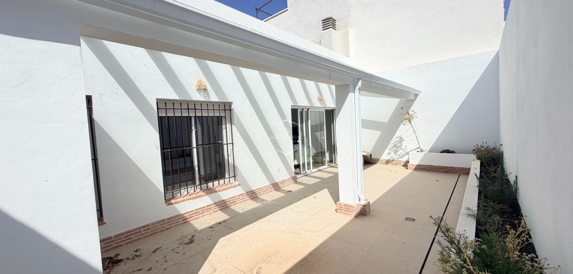 Reventa - Adosado -
Catral