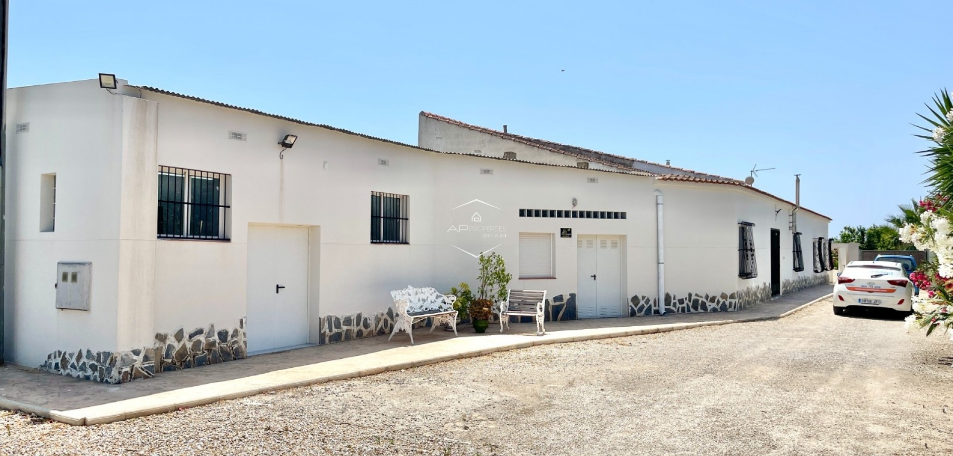 Revente - Villa - Indépendante -
Daya Nueva