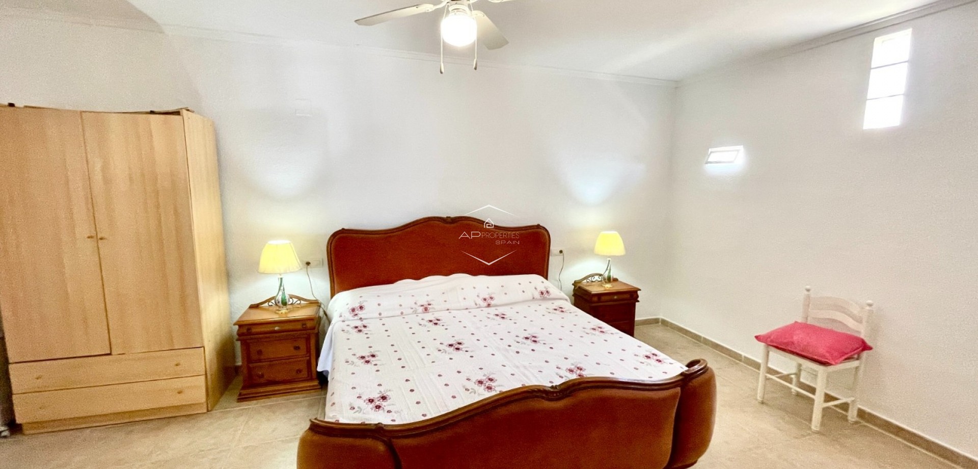 Revente - Villa - Indépendante -
Daya Nueva