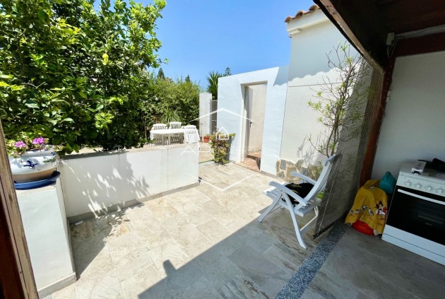Revente - Villa - Indépendante -
Daya Nueva