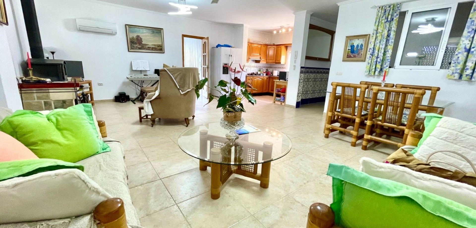 Revente - Villa - Indépendante -
Daya Nueva