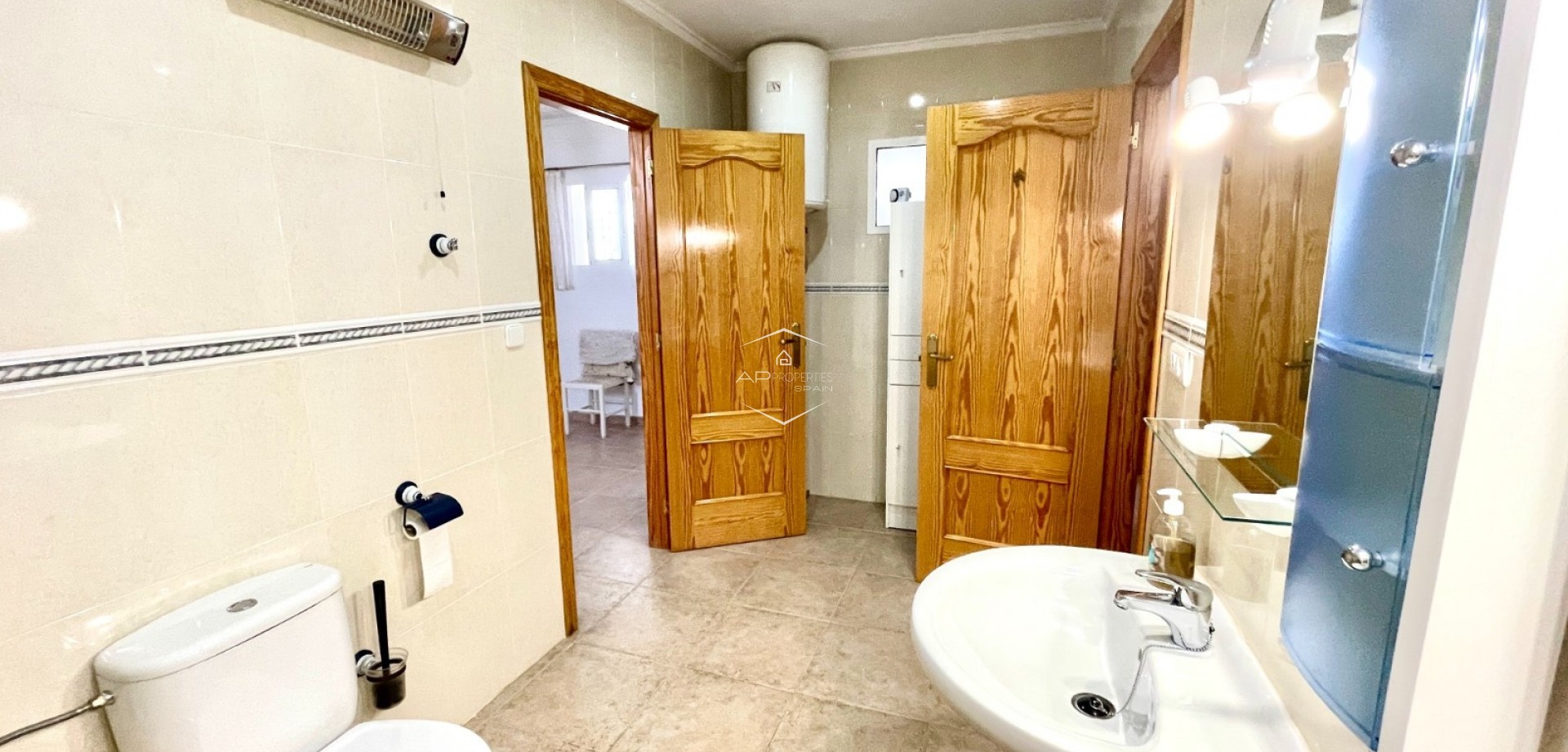 Revente - Villa - Indépendante -
Daya Nueva