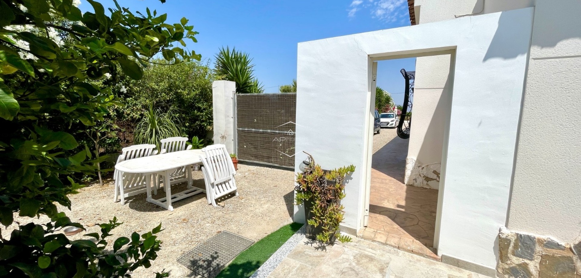 Revente - Villa - Indépendante -
Daya Nueva