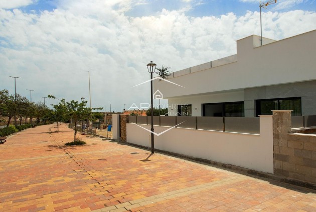 Nueva construcción  - Villa - Independiente -
Sucina