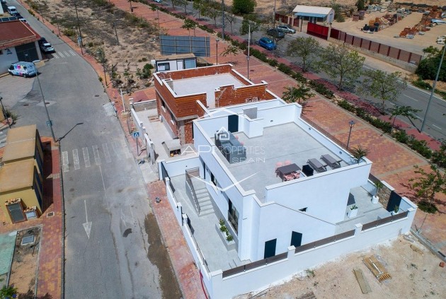 Nueva construcción  - Villa - Independiente -
Sucina