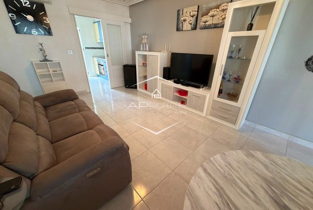 Odsprzedaż - Mieszkanie - Apartament -
Orihuela - Entre Naranjos - Vistabella Golf
