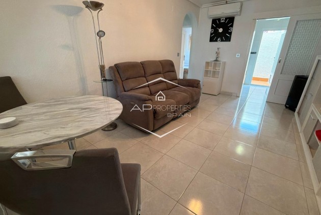 Odsprzedaż - Mieszkanie - Apartament -
Orihuela - Entre Naranjos - Vistabella Golf