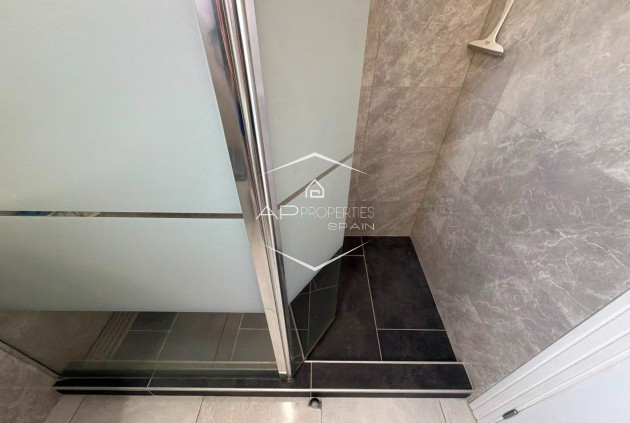 Odsprzedaż - Mieszkanie - Apartament -
Orihuela - Entre Naranjos - Vistabella Golf