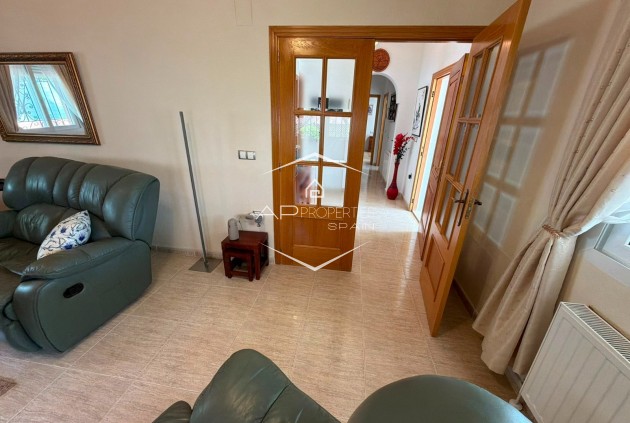 Resale - Villa - Detached -
Los Montesinos - La Herrada
