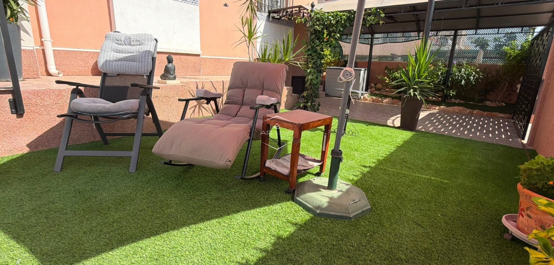 Resale - Villa - Detached -
Los Montesinos - La Herrada