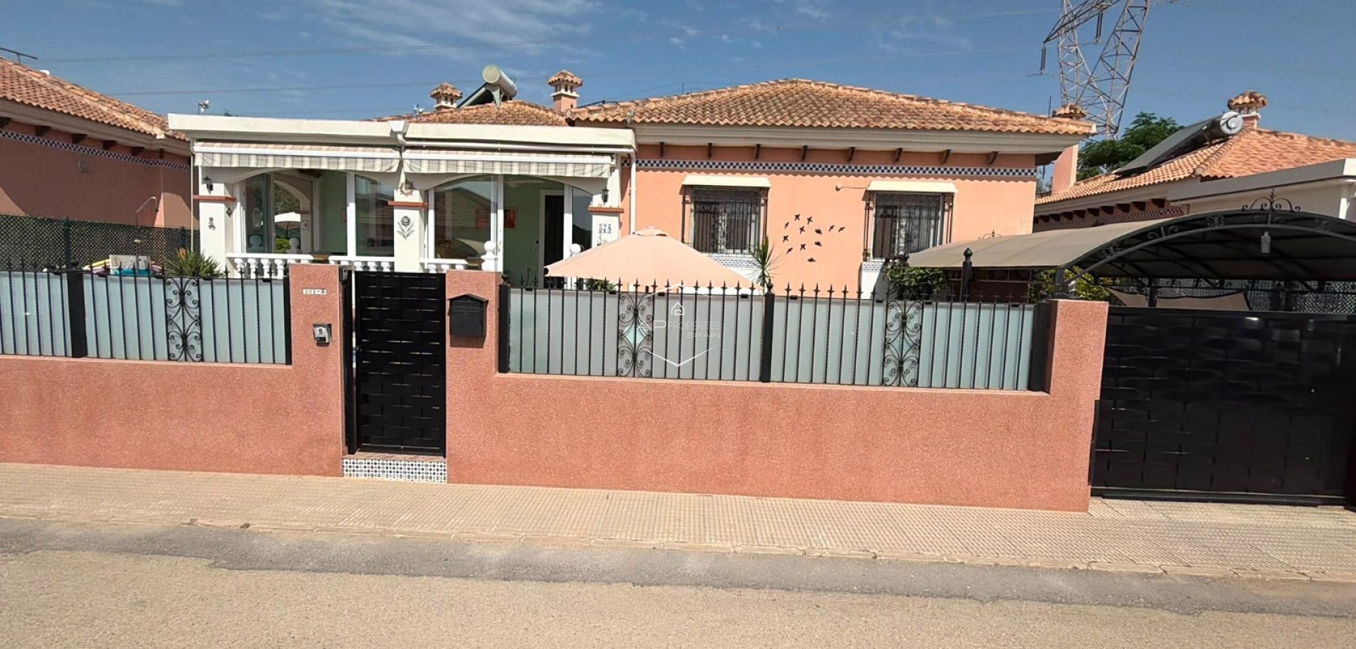 Resale - Villa - Detached -
Los Montesinos - La Herrada