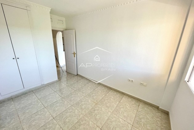 Revente - Appartement - Penthouse -
Algorfa