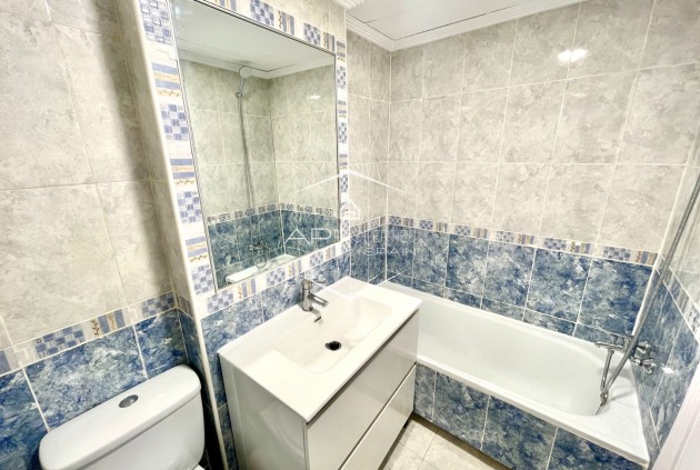 Revente - Appartement - Penthouse -
Algorfa