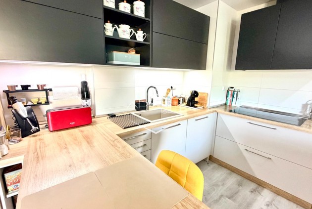 Resale - Apartment - flat -
Orihuela Costa - La Zenia