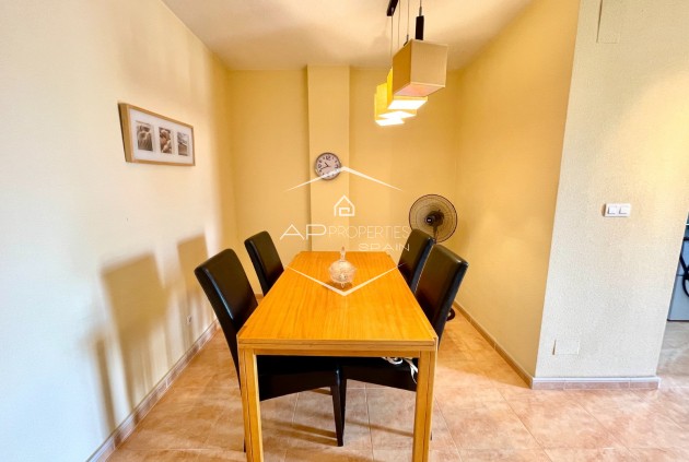 Herverkoop - duplex -
Daya Nueva