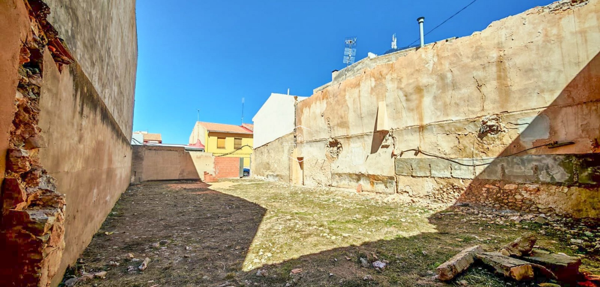 Resale - Plot - Land -
Pinoso