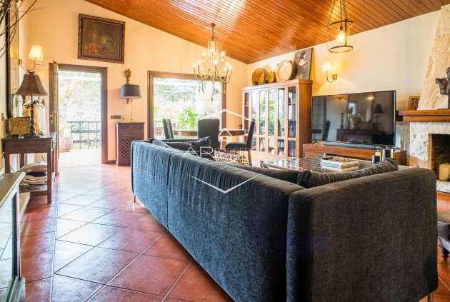Revente - Villa - Indépendante -
Lloma Badada