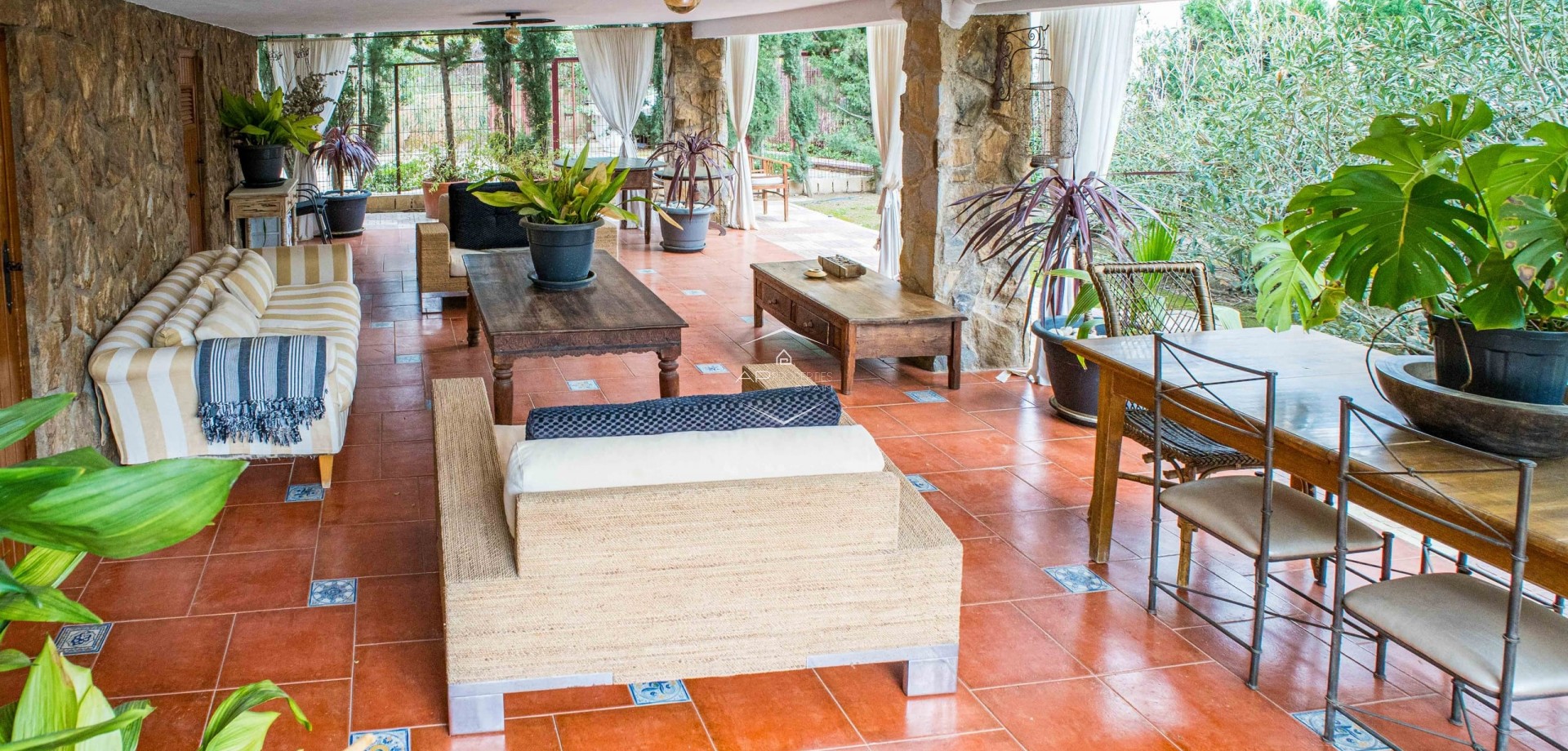 Revente - Villa - Indépendante -
Lloma Badada