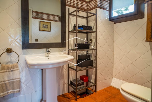 Revente - Villa - Indépendante -
Lloma Badada