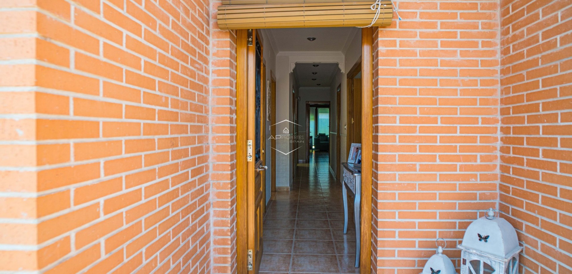 Herverkoop - Villa - Vrijstaand -
Pinoso - CL SALINAS 10, 03650 EL PINOS