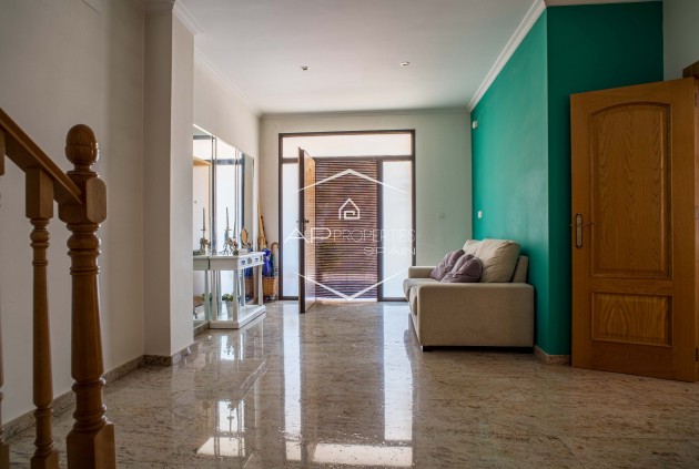 Herverkoop - Villa - Vrijstaand -
Pinoso - Calle Torrivieja 12