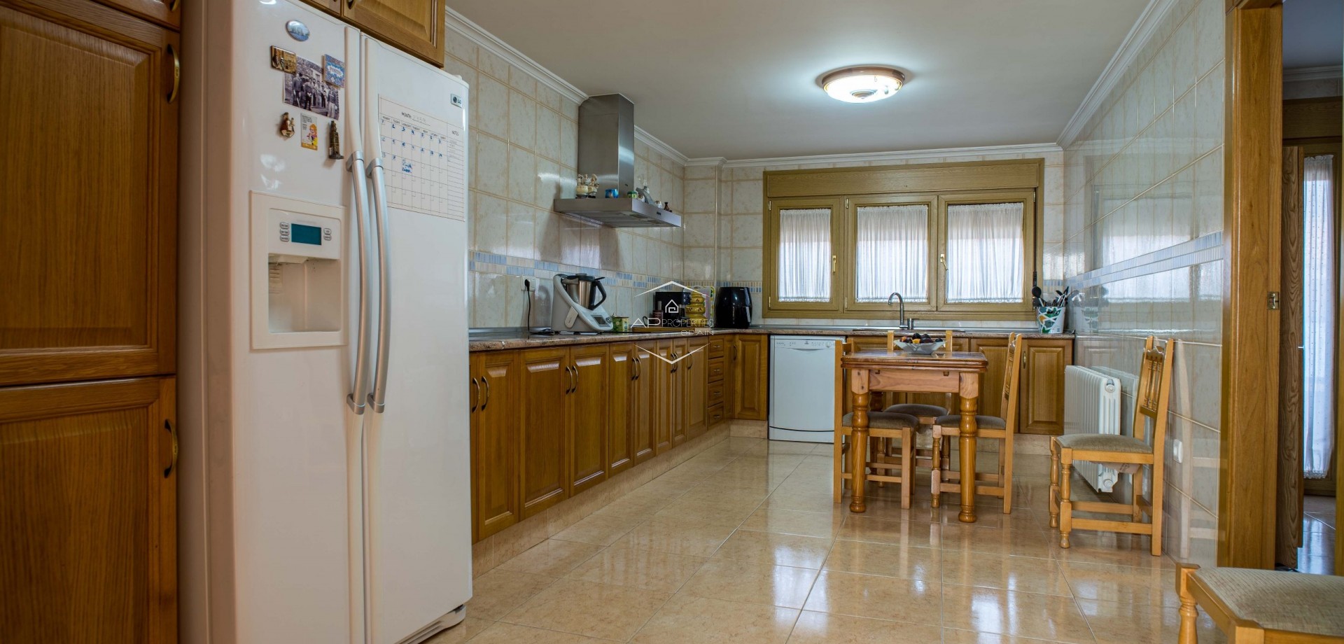 Herverkoop - Villa - Vrijstaand -
Pinoso - Calle Torrivieja 12