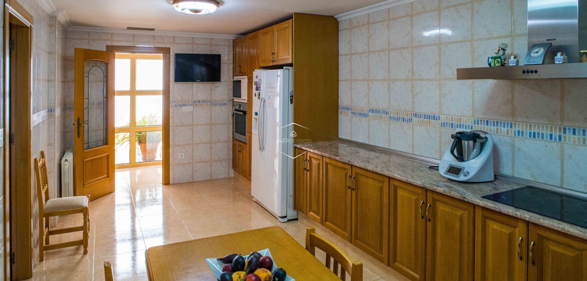 Herverkoop - Villa - Vrijstaand -
Pinoso - Calle Torrivieja 12