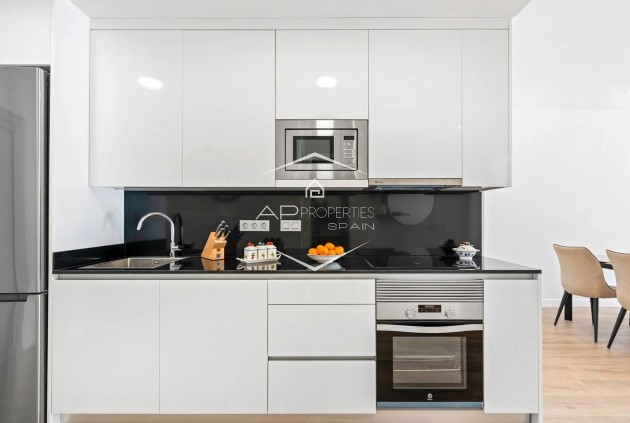 Odsprzedaż - Mieszkanie - Apartament -
Orihuela Costa