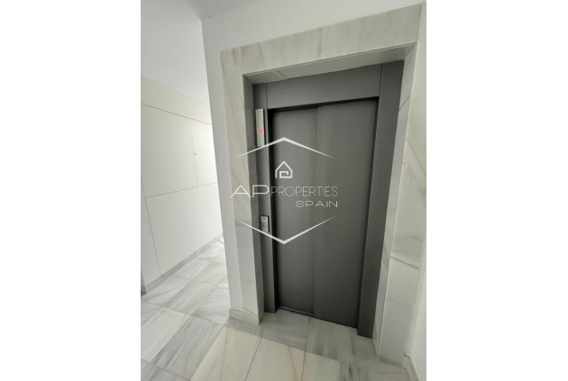 Odsprzedaż - Mieszkanie - Apartament -
Orihuela Costa
