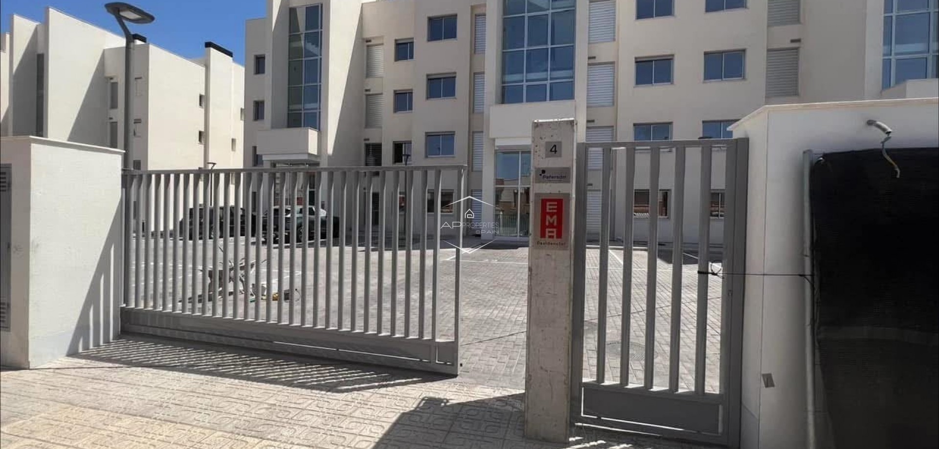 Odsprzedaż - Mieszkanie - Apartament -
Orihuela Costa