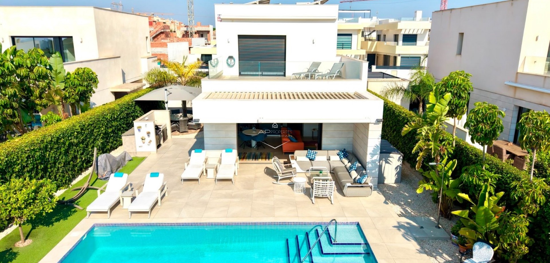 Resale - Villa - Detached -
Los Montesinos - La Herrada