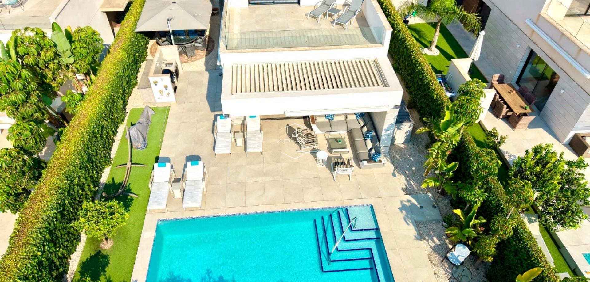 Resale - Villa - Detached -
Los Montesinos - La Herrada