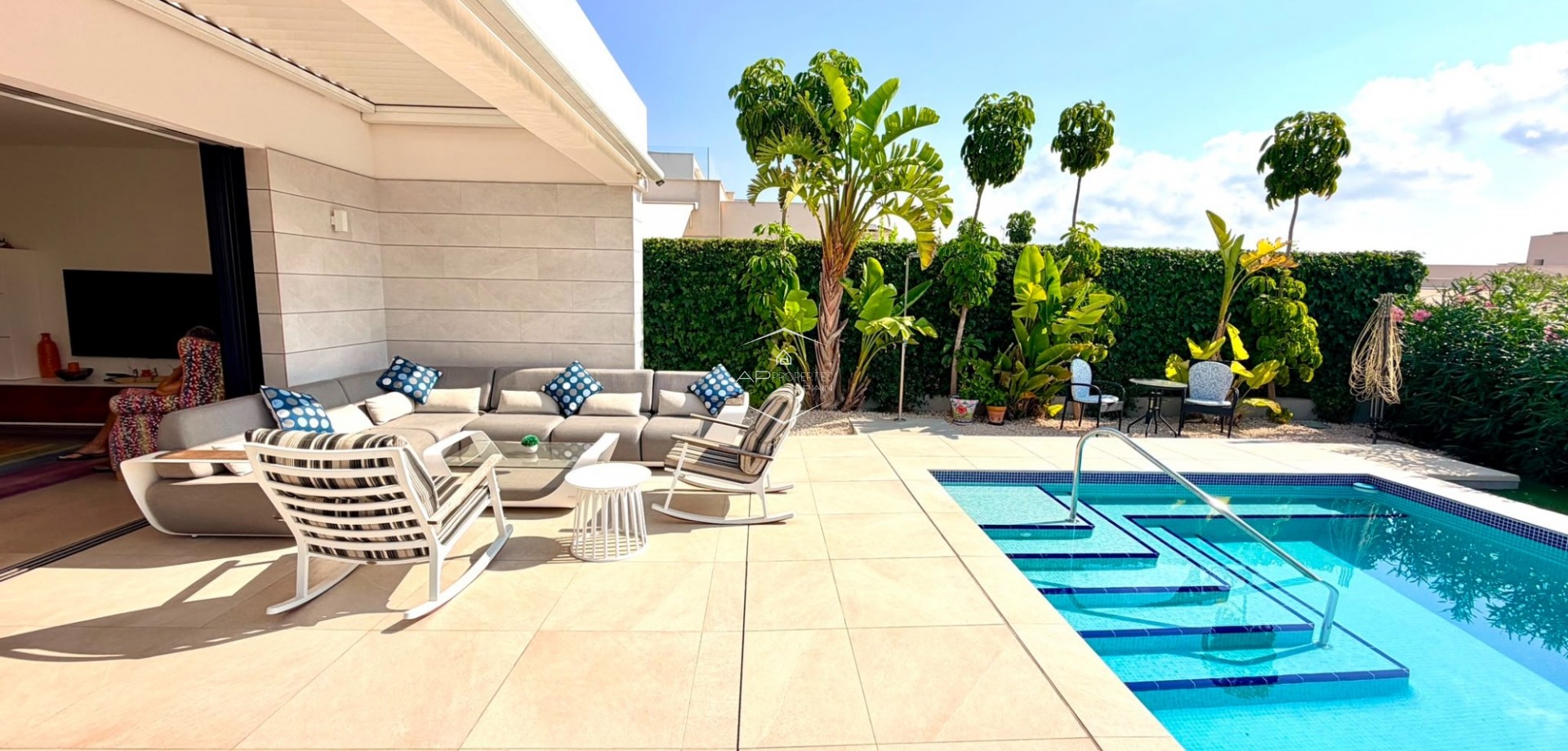 Resale - Villa - Detached -
Los Montesinos - La Herrada