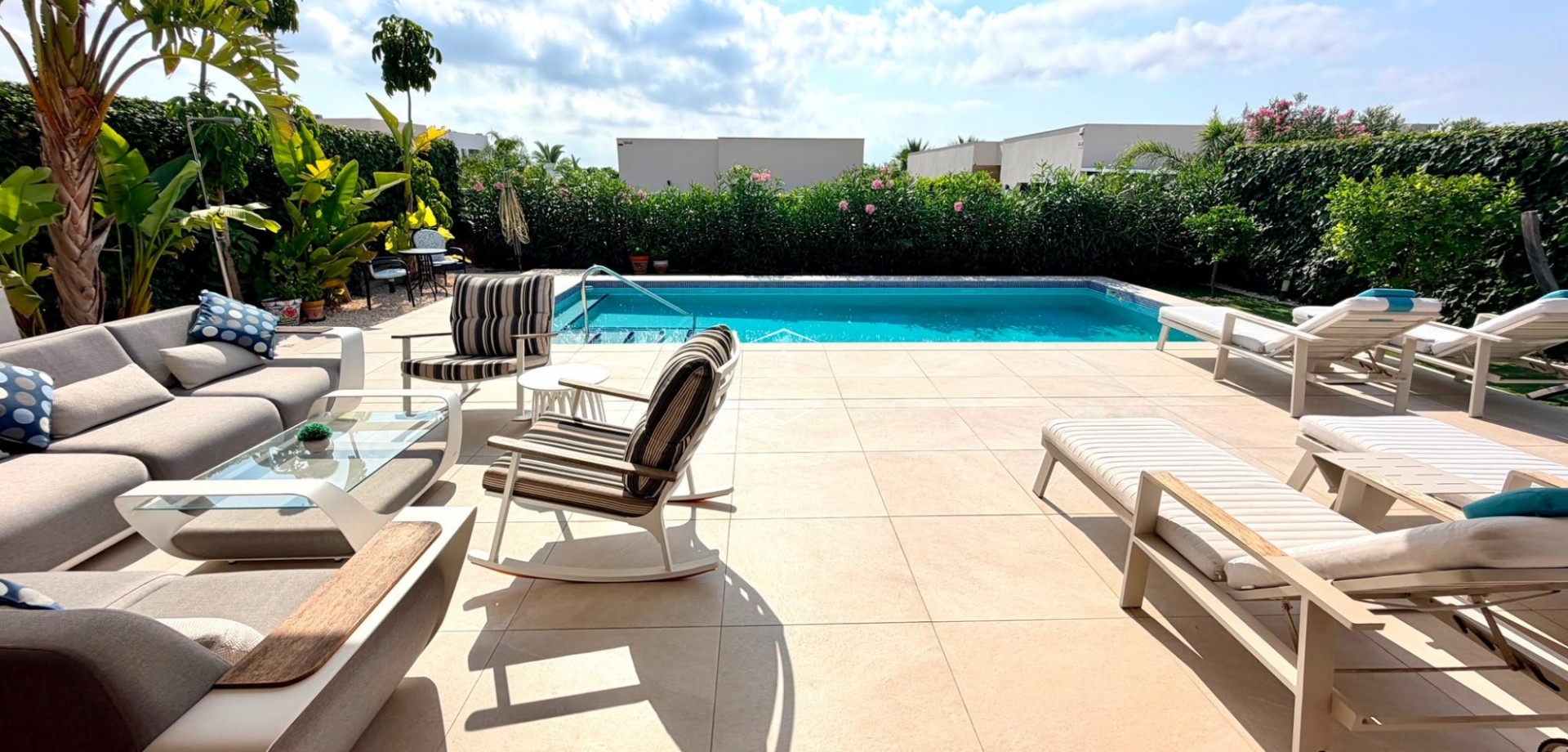 Resale - Villa - Detached -
Los Montesinos - La Herrada