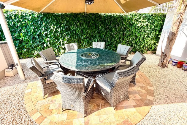 Resale - Villa - Detached -
Los Montesinos - La Herrada