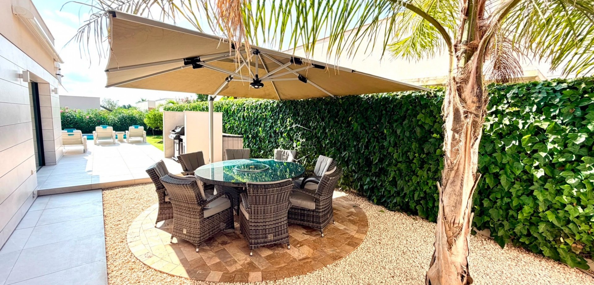 Resale - Villa - Detached -
Los Montesinos - La Herrada