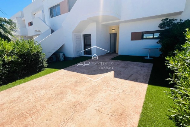 Odsprzedaż - Mieszkanie - Apartament -
Orihuela - Entre Naranjos - Vistabella Golf