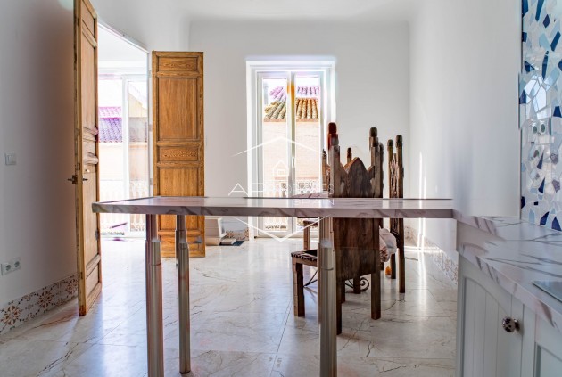 Reventa - Villa - Independiente -
Pinoso