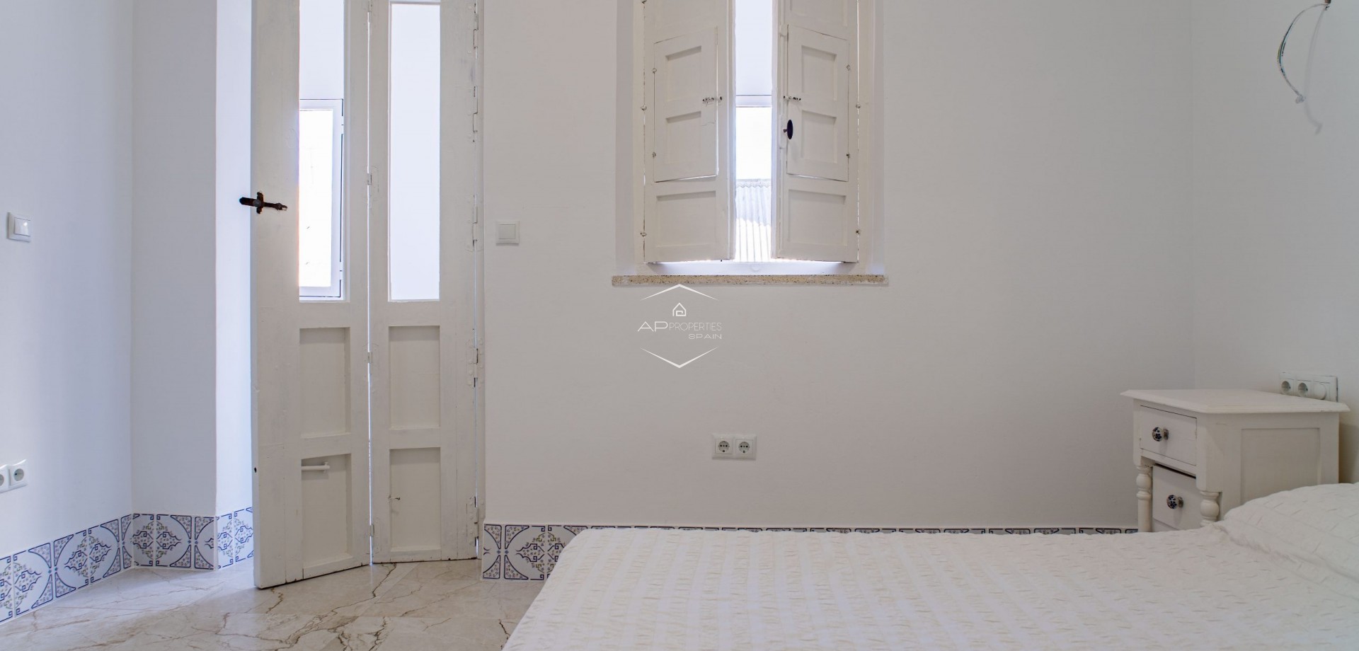 Reventa - Villa - Independiente -
Pinoso