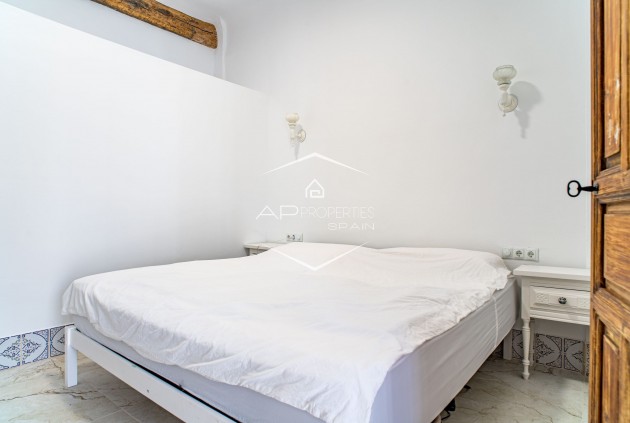 Reventa - Villa - Independiente -
Pinoso