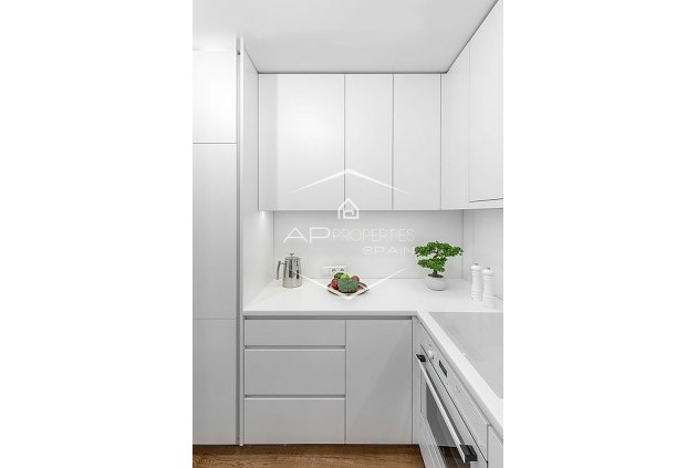 Nouvelle construction - Appartement -
Relleu - pueblo