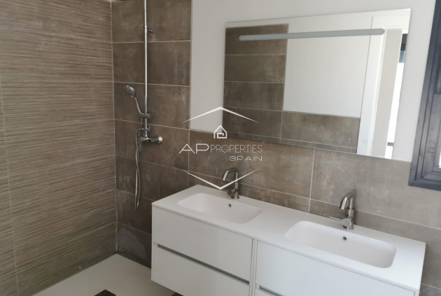 New Build - Villa - Detached -
Pinoso - Casas Pastor