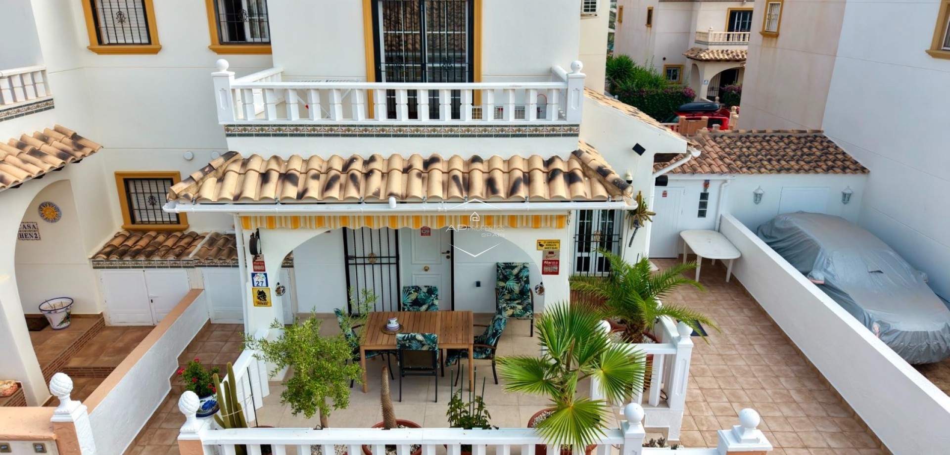 Resale - Villa - semi-detached -
Lomas de Cabo Roig - Orihuela Costa
