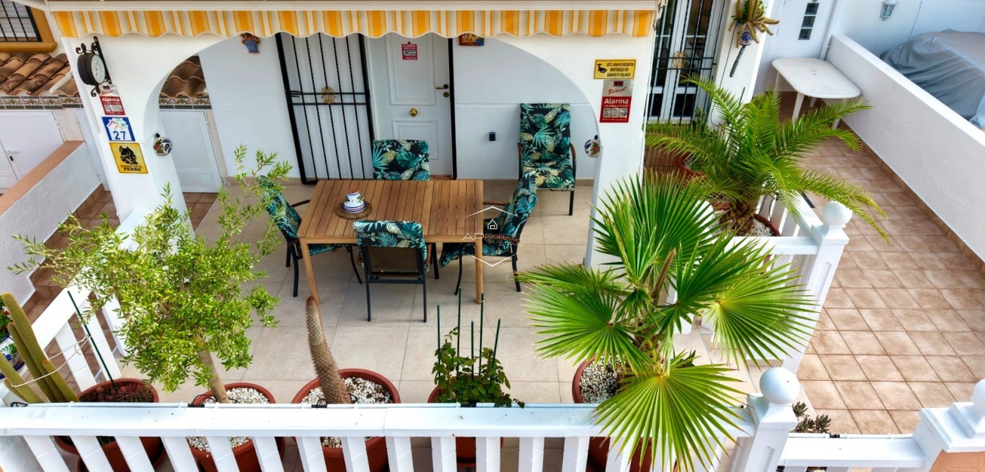 Resale - Villa - semi-detached -
Lomas de Cabo Roig - Orihuela Costa