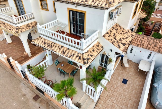 Resale - Villa - semi-detached -
Lomas de Cabo Roig - Orihuela Costa