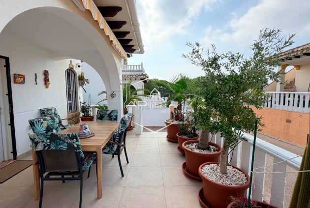 Resale - Villa - semi-detached -
Lomas de Cabo Roig - Orihuela Costa