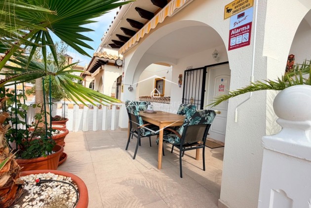 Resale - Villa - semi-detached -
Lomas de Cabo Roig - Orihuela Costa