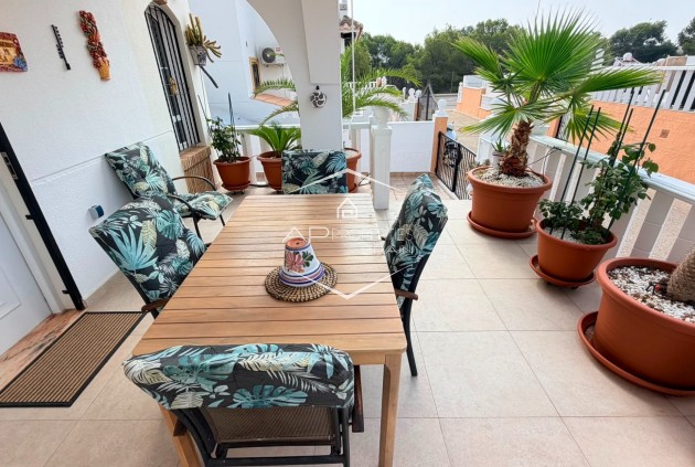 Resale - Villa - semi-detached -
Lomas de Cabo Roig - Orihuela Costa